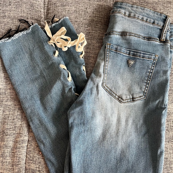GUESS Jeans - Picture 3 of 7